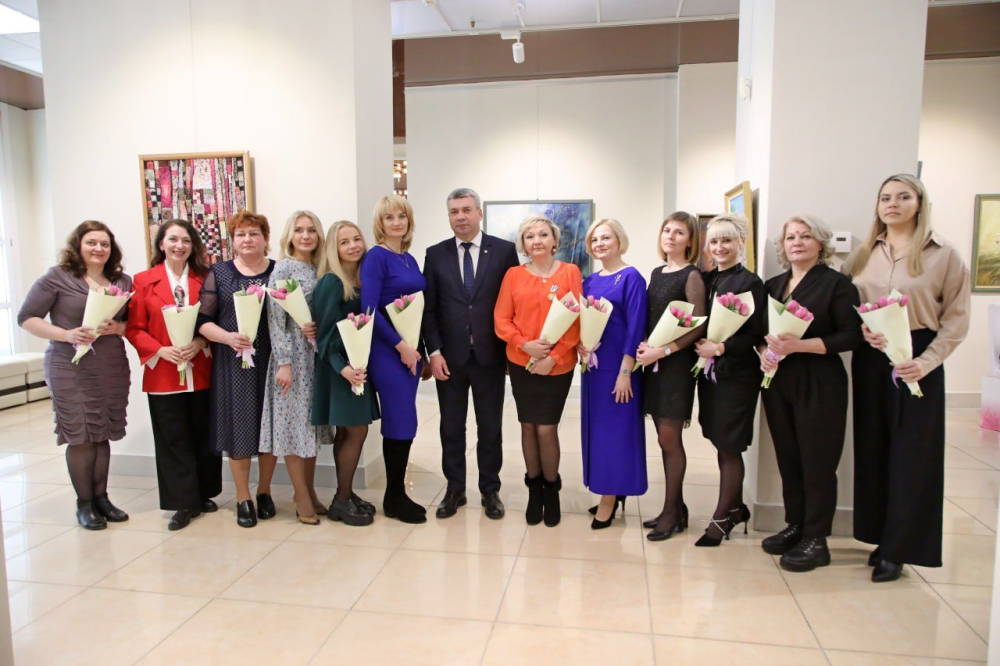 Торжественный приём накануне Дня женщин