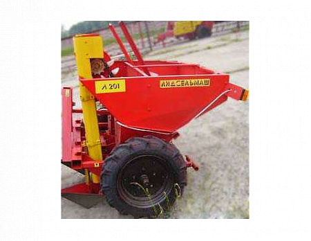 Картофелесажалка Л-201